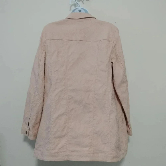 Chico's Size 1 Light Peach Embossed Floral Pattern Button Up Long Sleeves jacket - Picture 6 of 7